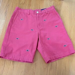 Vineyard vines embroidered whale shorts red size 30